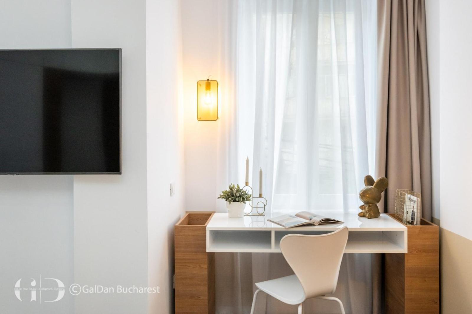 The Loft Luxury Apartments-Near The Park In The City Center Bucureşti Ngoại thất bức ảnh
