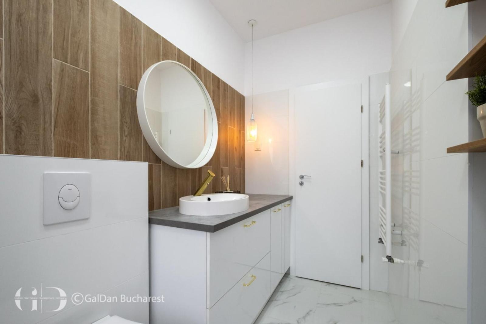 The Loft Luxury Apartments-Near The Park In The City Center Bucureşti Ngoại thất bức ảnh