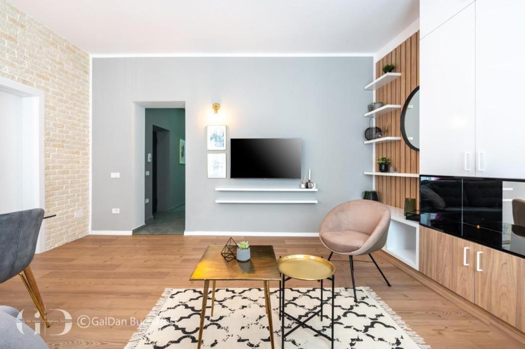The Loft Luxury Apartments-Near The Park In The City Center Bucureşti Ngoại thất bức ảnh