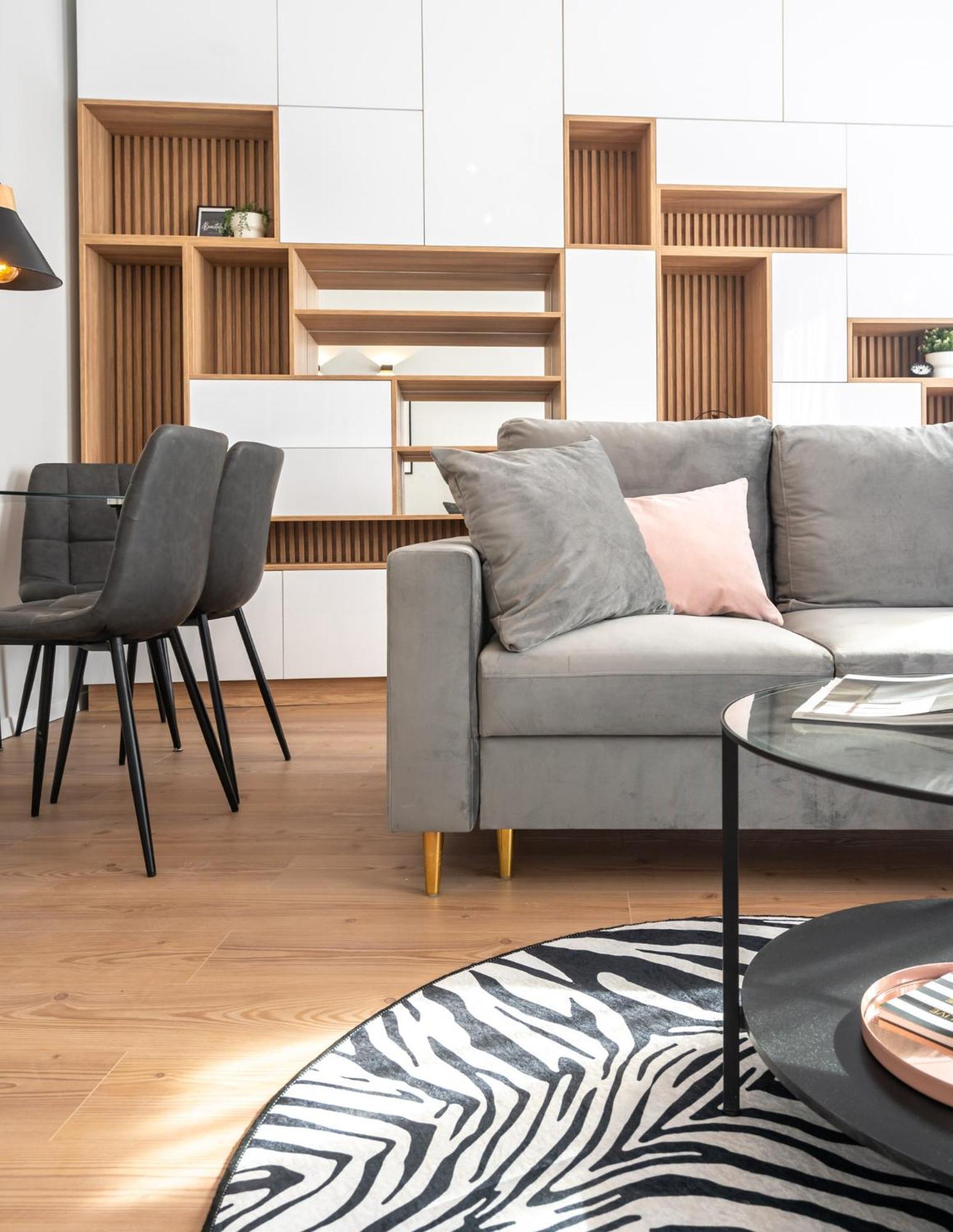 The Loft Luxury Apartments-Near The Park In The City Center Bucureşti Ngoại thất bức ảnh