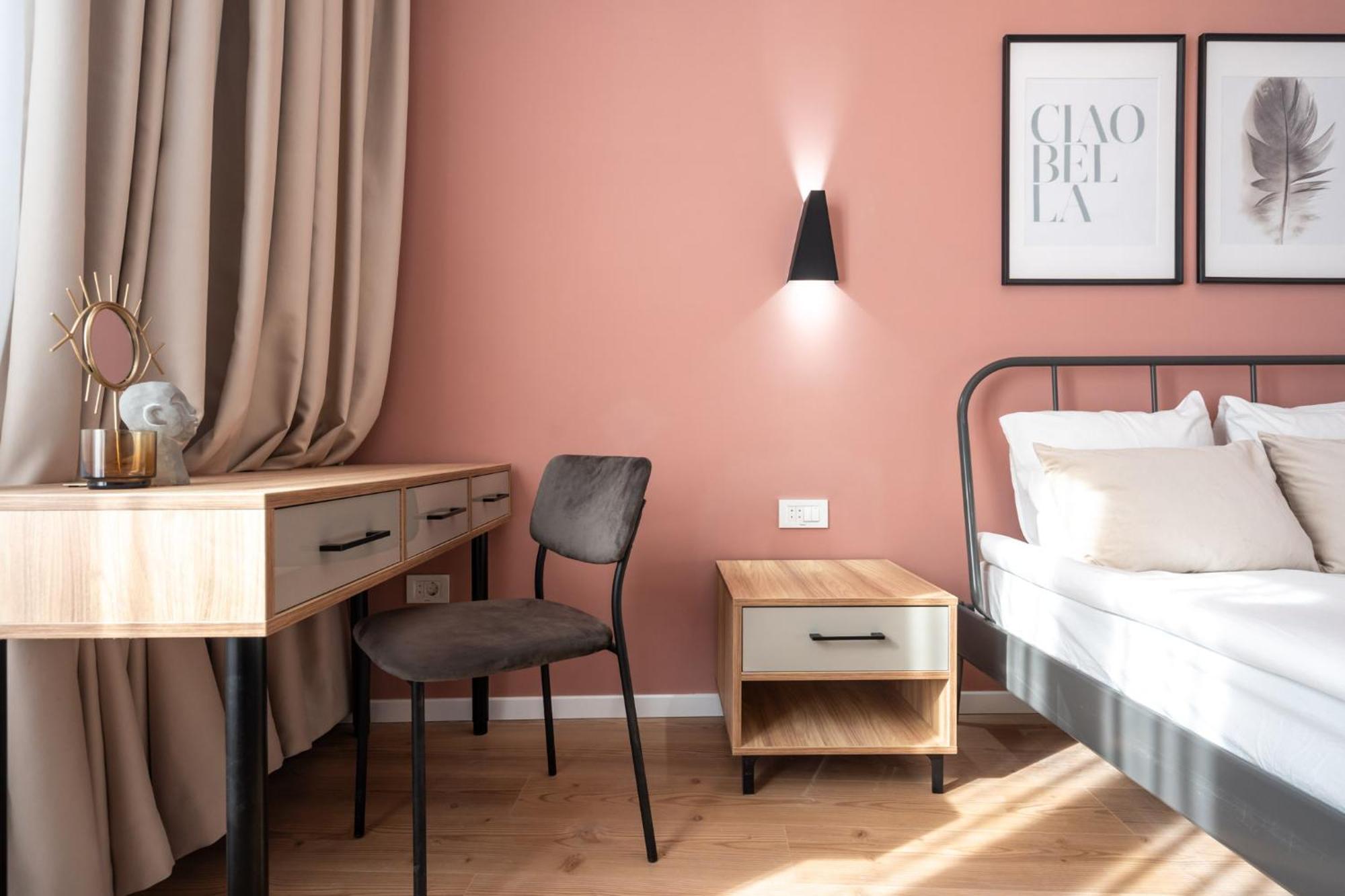 The Loft Luxury Apartments-Near The Park In The City Center Bucureşti Ngoại thất bức ảnh